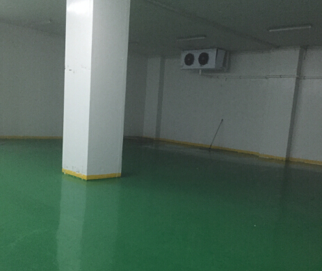 開冉制冷-小型冰庫建造設(shè)計現(xiàn)場